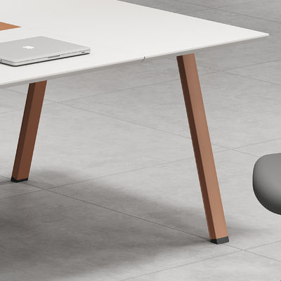 Meubles de bureau modulaires en bois modernes Table 2 4 personnes Cubicle poste de travail Directeur Bureau du personnel