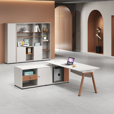 Meubles de bureau commerciaux modernes Table de travail de l'ordinateur Bureau de bureau exécutif Directeur Bureau du patron