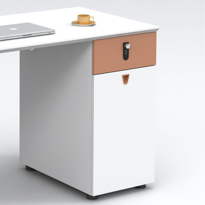 Meubles de bureau commerciaux modernes 1 personne Concept ouvert Table de travail Directeur exécutif Chef Bureau
