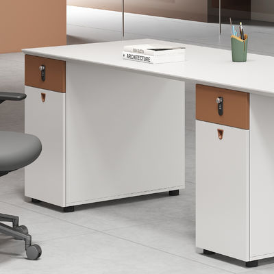 Station de travail de bureau moderne de plan ouvert Bureau de bureau Cubicle Table de station de travail