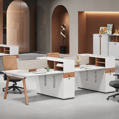 Moderne 2 4 6 Personnes Bureau Bureau Cubicle Bureau Bureau Bureau de travail Table ouverte Mobilier de bureau modulaire Bureau de travail Bureau