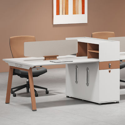 Moderne 2 4 6 Personnes Bureau Bureau Cubicle Bureau Bureau Bureau de travail Table ouverte Mobilier de bureau modulaire Bureau de travail Bureau