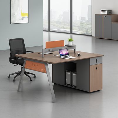 Meubles de bureau modernes Chinois multi-personnes Bureau Bureau Bureau Station de travail Partitions de bureau Table Station de travail